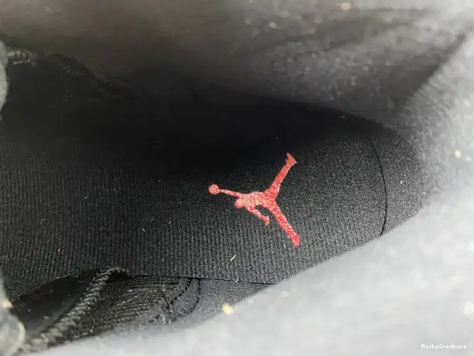 MaikeSneakers (2016) 12 Flu Jordan Game 130690-002 Retro 0518